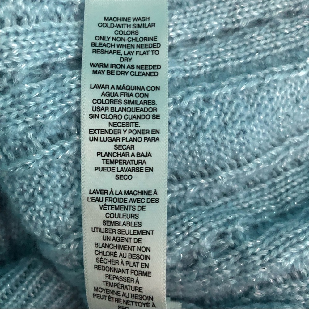 ⭐️NEW⭐️White House Black Market (WHBM) Off-The-Shoulder Cable Knit Sweater Blue - Picture 12 of 13